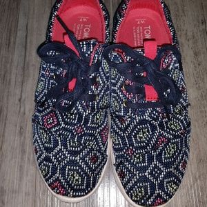 Tom's Women's